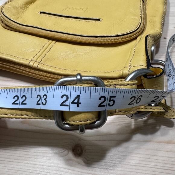 Fossil Hanover Leather Pebbled Crossbody Bag Butter Yellow Zipper Bag Purse Y2K - Picture 8 of 16
